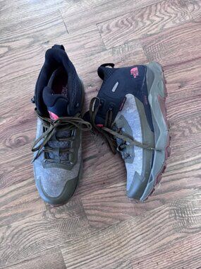 The North Face Men's Vectiv Exploris Mid Futurelight Olive Boots Size 11.5